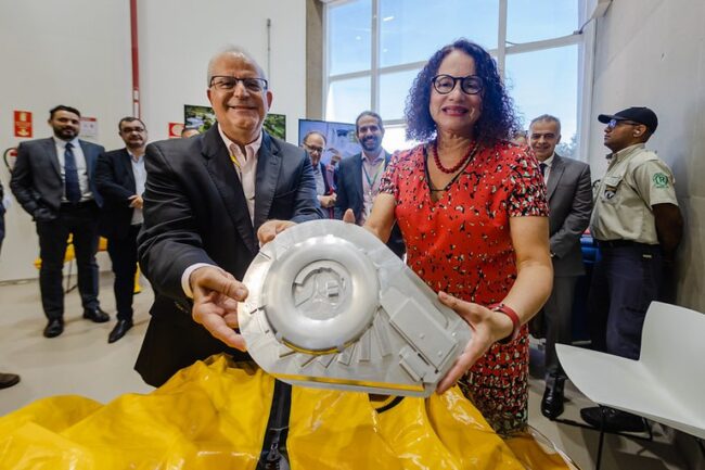 ministra luciana santos visita orion cnpem campinas junho 2024 mcti_ foto de Luara Baggi